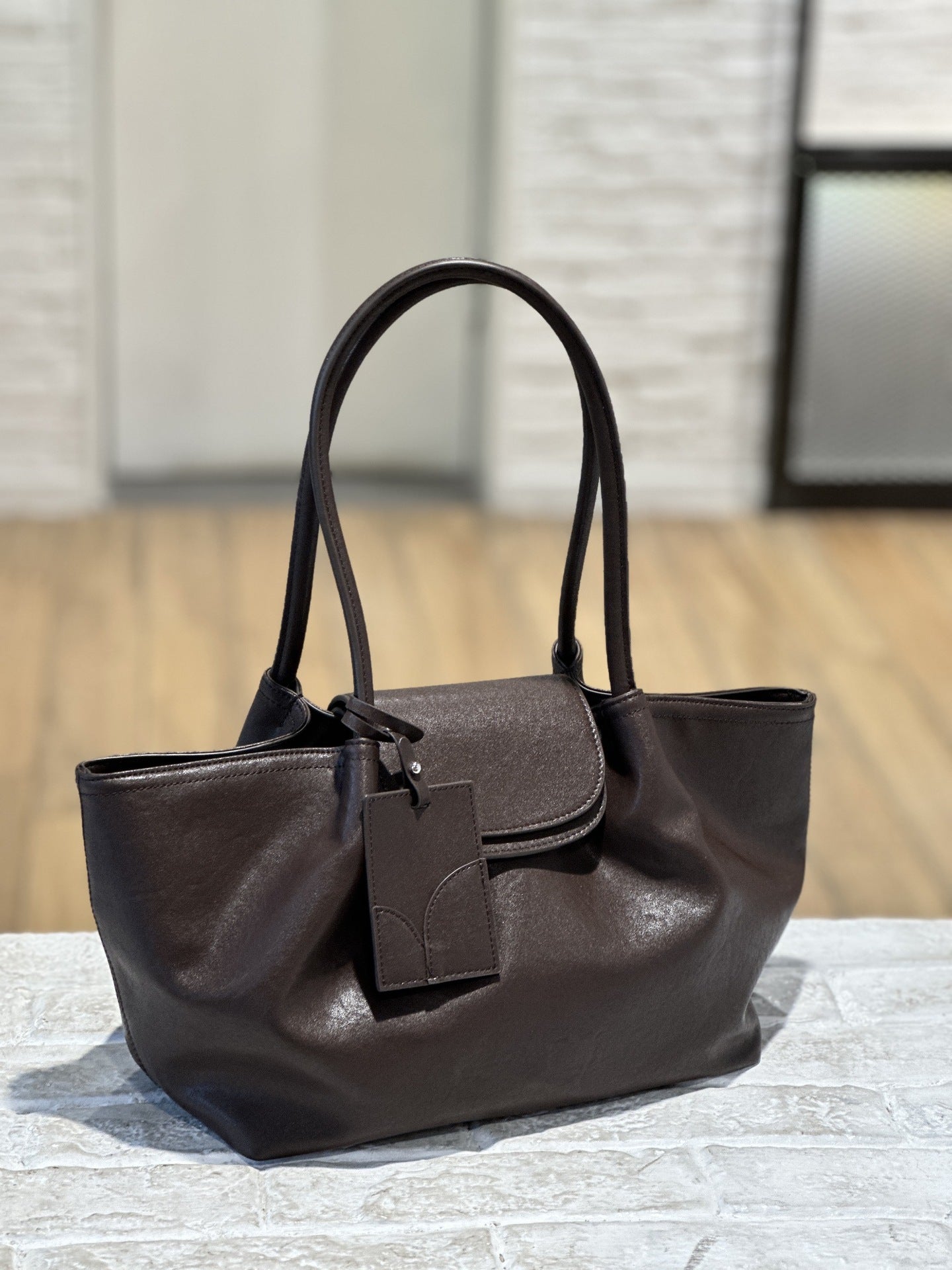 Vegetable Tanned Leather Tote Bag with Flap Closure